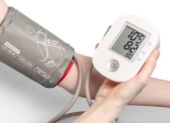 Best Digital Blood Pressure Machines for Home Use: Accurate & Easy to Read