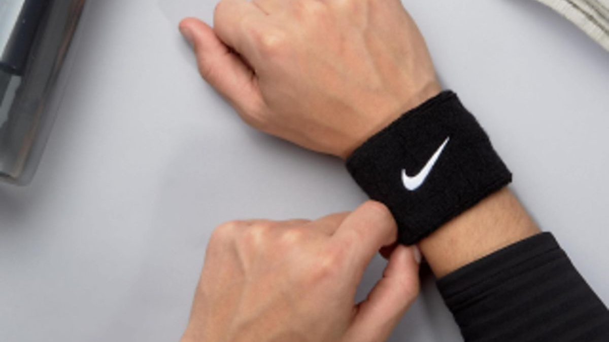 Best Wrist Bands For Gym Picks from the Myntra Sale 2025 Best Wrist Bands For Gym Picks from the Myntra Sale 2025