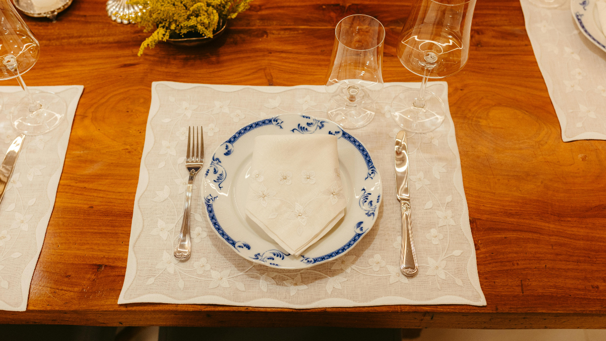 Stylish Table Placements to Set the Perfect Meal: Find the Best on Myntra