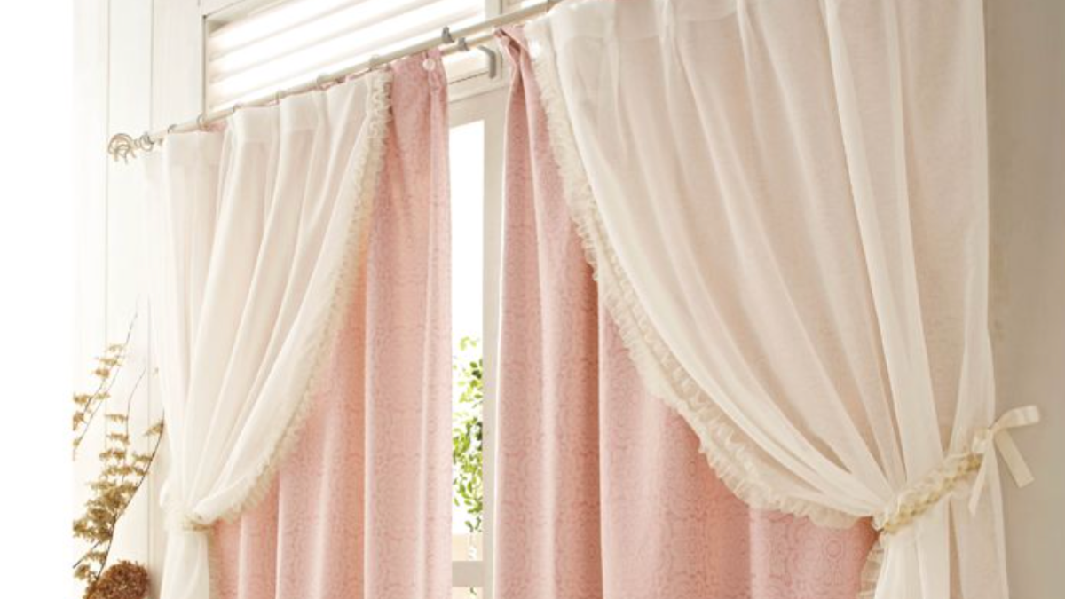 Myntra&#039;s Top Picks for Best Floral Window Curtains For Home