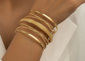 Top 5 Modern 18K Gold Bangles Designs for Women: Latest Trends 2026