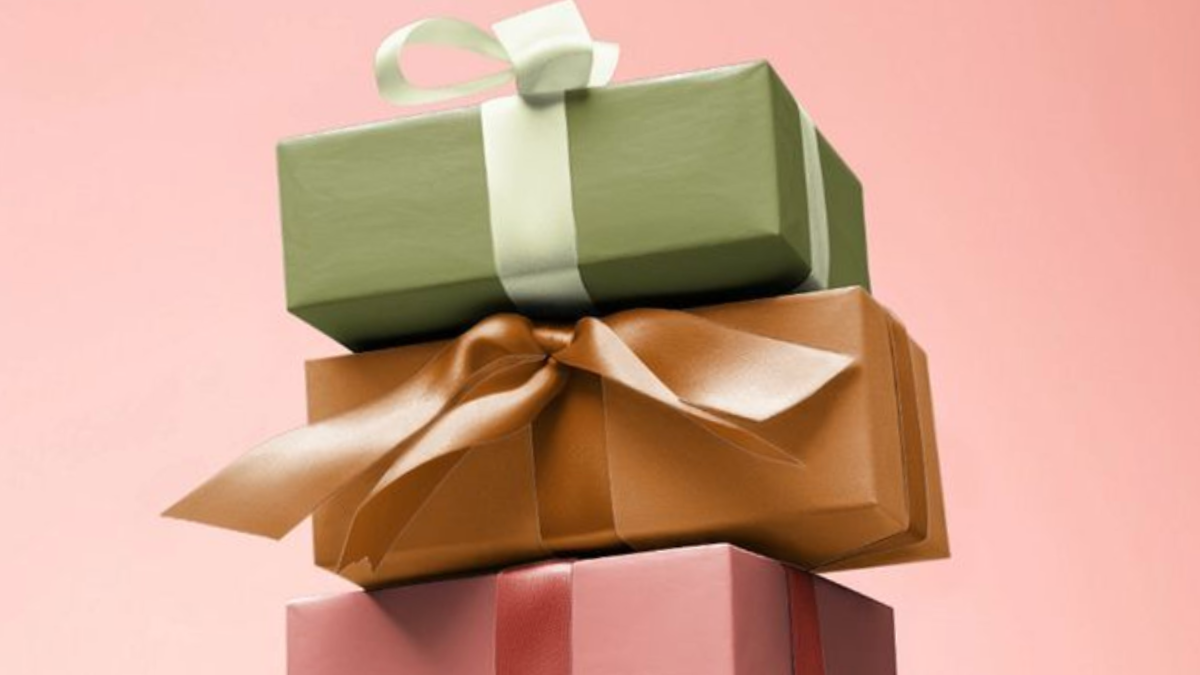 Best Beauty Gift Ideas: Myntra's Top Picks for Gifting