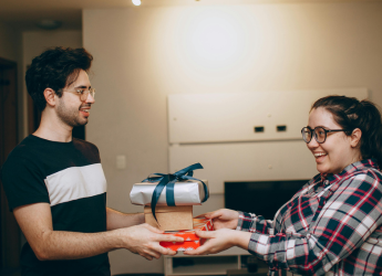 Best Gift Ideas For Foodie Friend: Coffee Mugs, Lunchboxes, And More Best Gift Ideas For Foodie Friend: Coffee Mugs, Lunchboxes, And More