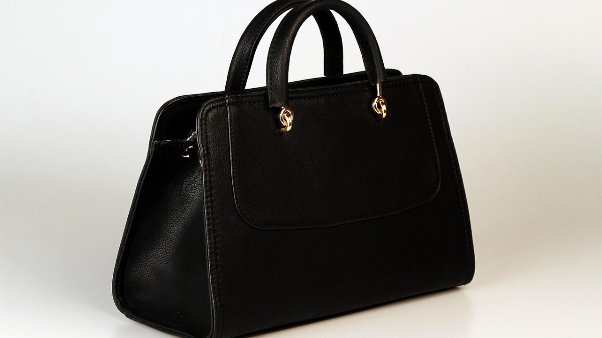 Best Handbags Under Rs. 499 on Myntra That You Can Buy Right Now