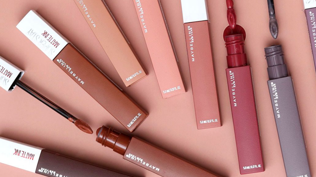 Top Forever 52 Lipsticks For Women on Myntra For An Instant Glam Look