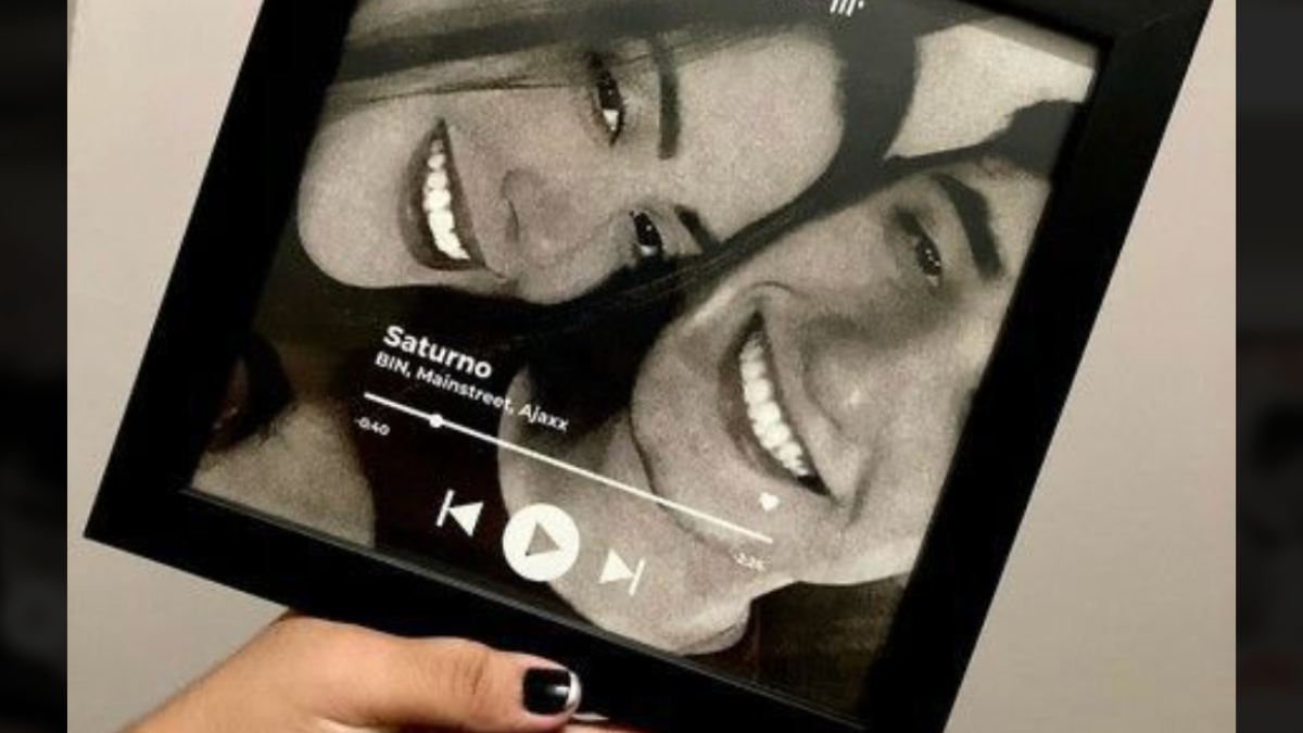 Best Personalised Gifts for Bridesmaids & Groomsmen on Myntra