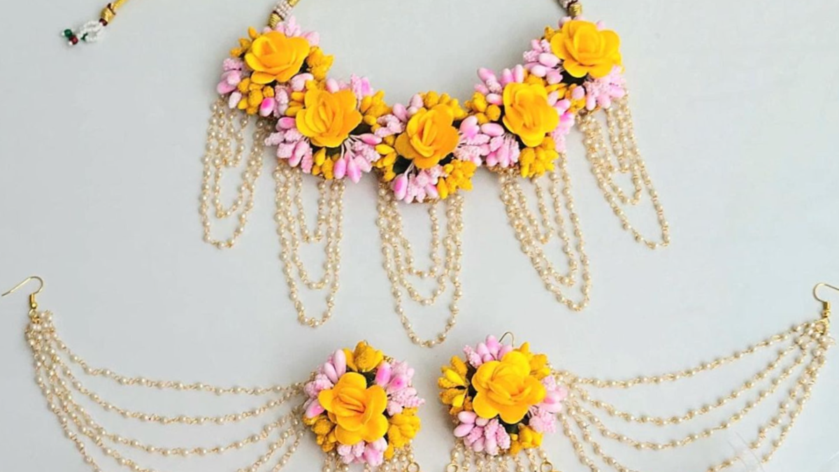 Best Floral Accessories for Your Haldi 2025 Look: Trend Alert On Myntra