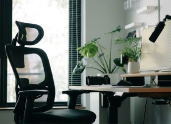 Best High-Back Chairs for Long Hours & Back Pain Relief (2026)
