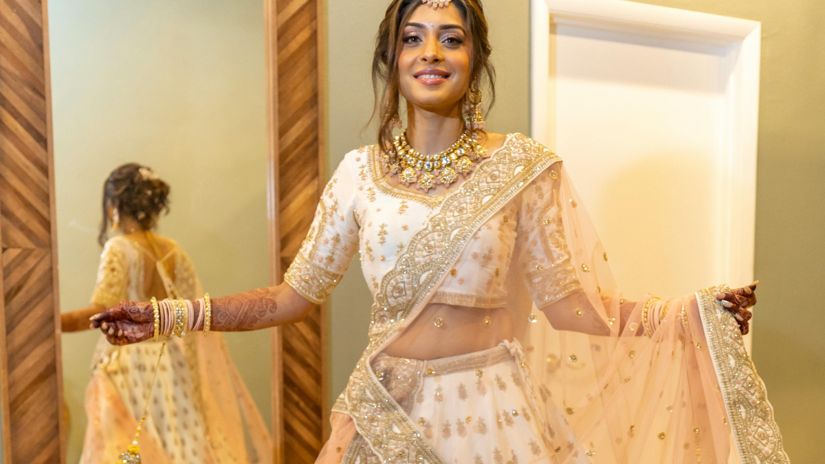 Bridesmaid Goals: Best Lightweight Lehengas For Women on Myntra for That Perfect Look
