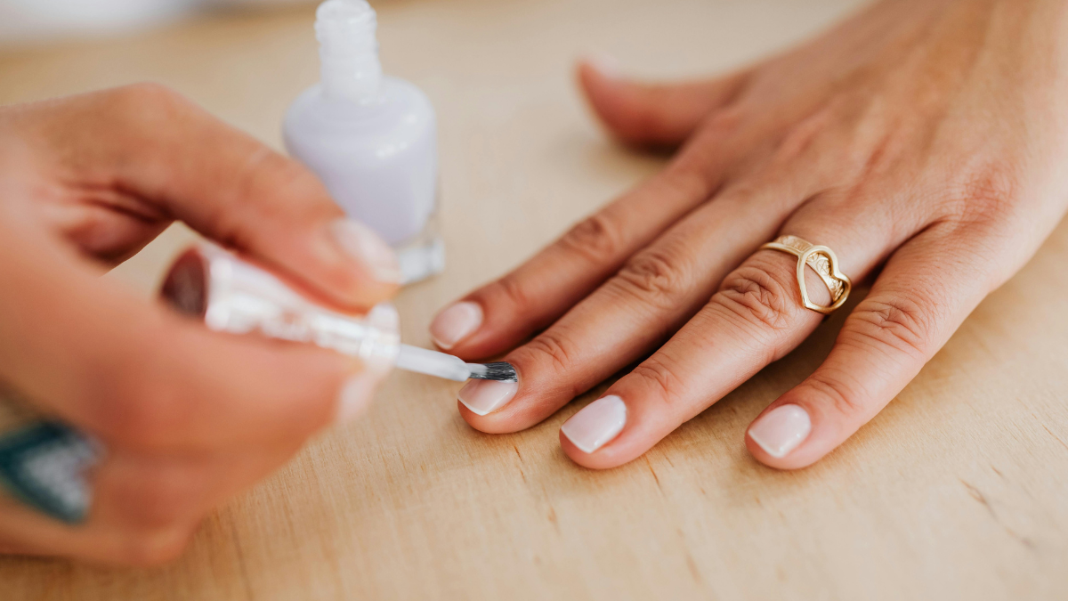 Best Cuticle Oils for Healthy Nails: Myntra Beauty Picks