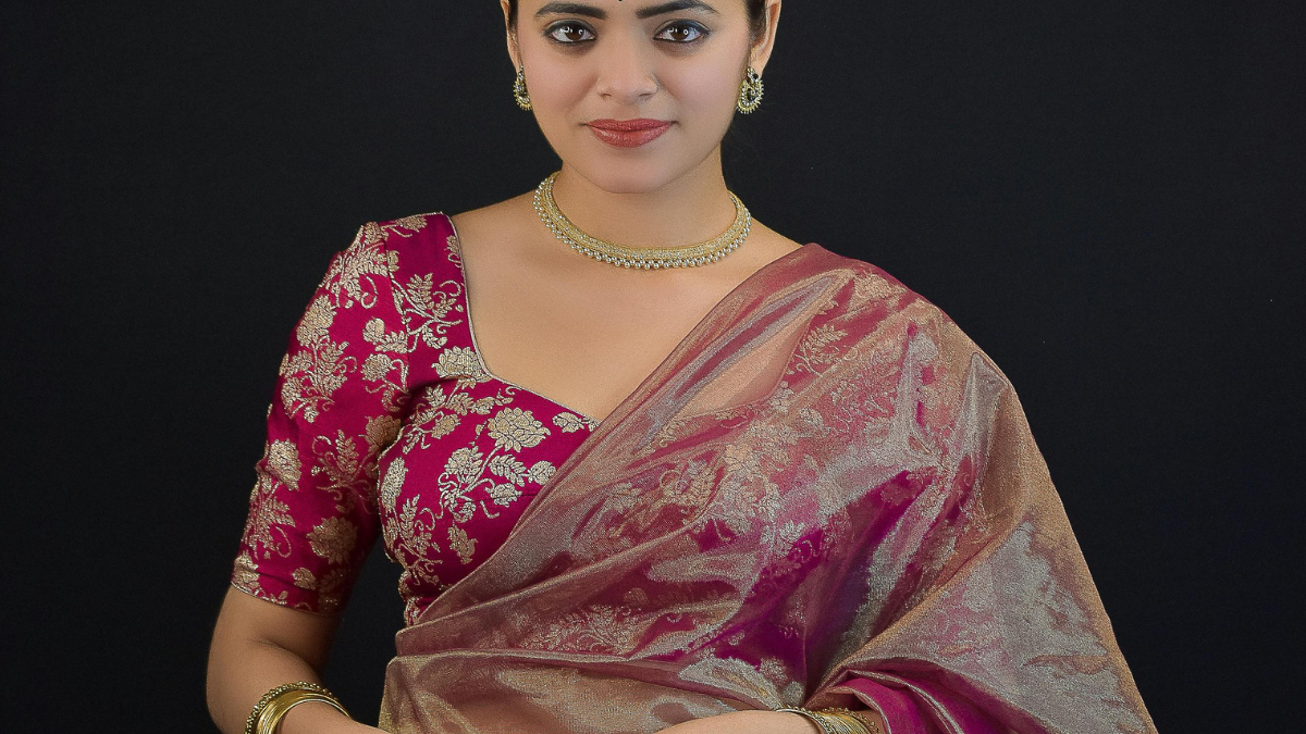 Top Sequin Saree Blouse Designs To Amp Up Your Wedding Looks