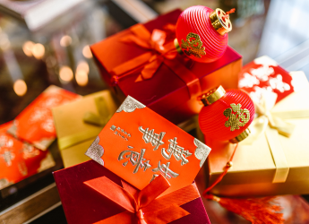 Myntra Fashion Sale 2025: Top Gifting Combos For a Perfect Festive Season Myntra Fashion Sale 2025: Top Gifting Combos For a Perfect Festive Season
