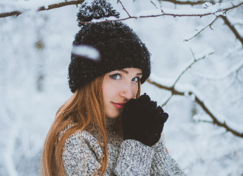 Chill in Style: Best Gloves &amp; Beanies Under ₹1,500 on Myntra