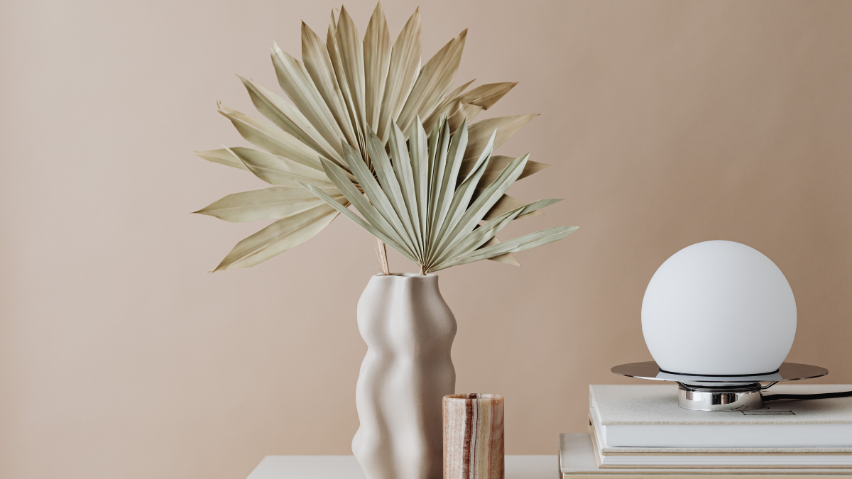 Vintage Wall Hangings to Give Your Home a Classic Look: Shop on Myntra