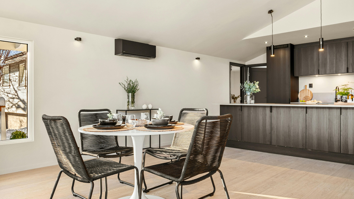 Stylish &amp; Affordable: 7 Best Centre Tables on Myntra Under ₹5,999