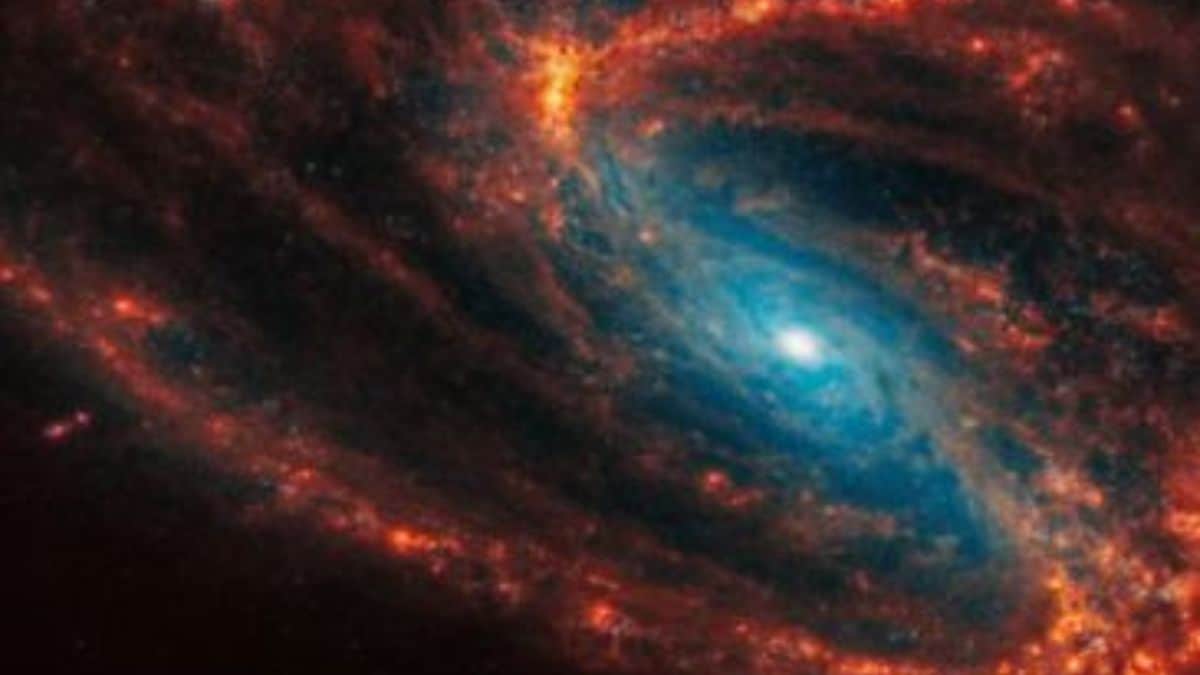 James Webb Telescope Spots Evidence of a Black Hole Carving a Massive Scar Through a Galaxy