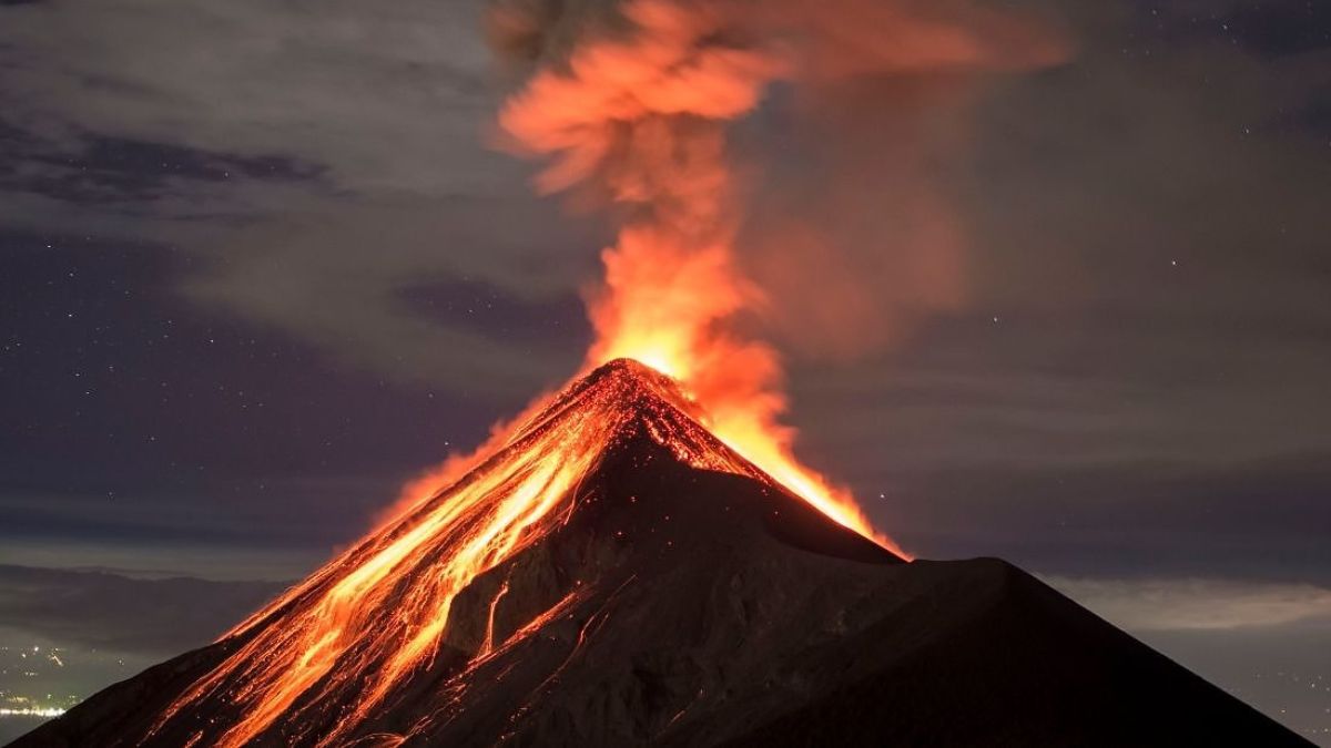 India's Barren Island Volcano Records Mild Activity in September 2025, Scientists Report