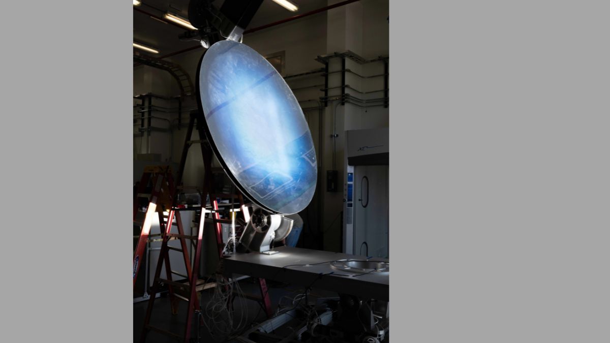 NASA Tests Solar-Powered System to Extract Oxygen from Lunar Soil