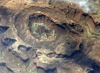 Upheaval Dome: Utah&rsquo;s Mysterious Crater That Still Puzzles Scientists