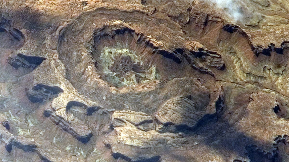 Upheaval Dome: Utah&rsquo;s Mysterious Crater That Still Puzzles Scientists