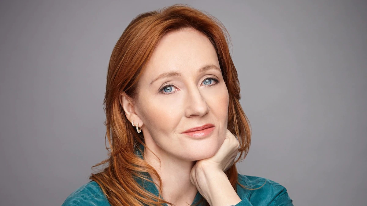 J.K. Rowling Continues to Enjoy Warner Bros. Support Despite Transphobic Comments