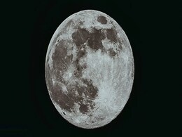 Moon's Geological Activity: New Evidence Suggests Surface Changes Persist Moon's Geological Activity: New Evidence Suggests Surface Changes Persist