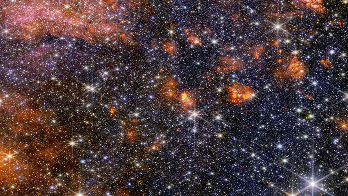 James Webb Telescope Unveils Hidden Star-Forming Regions in Sagittarius B2