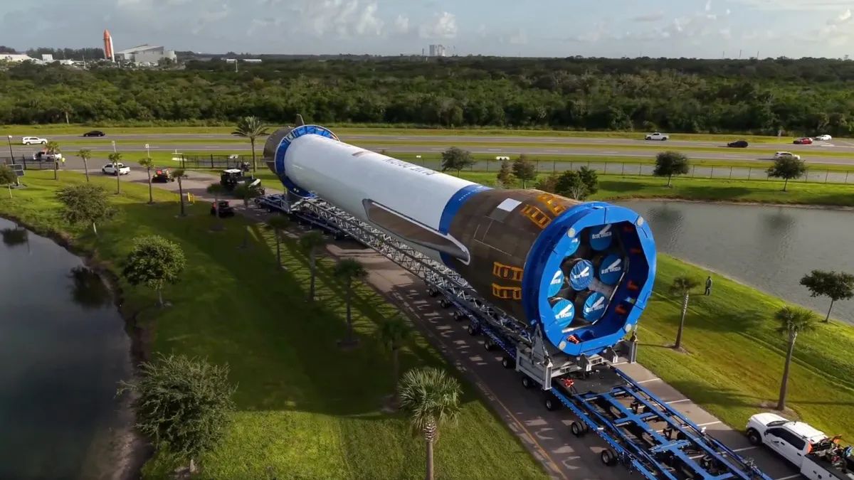 Blue Origin Prepares New Glenn Rocket for NASA’s ESCAPADE Mars Mission