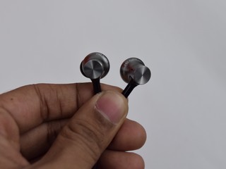 Xiaomi Mi In-Ear Headphones Pro HD Review