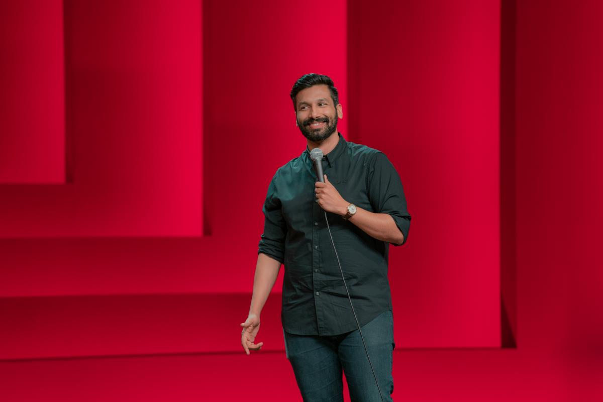 Kanan Gill&rsquo;s Netflix Stand-Up Special, &lsquo;Yours Sincerely&rsquo;, Gets April Release Date
