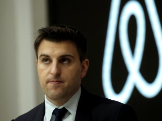How Airbnb CEO Brian Chesky Succumbed to an IPO He Resisted
