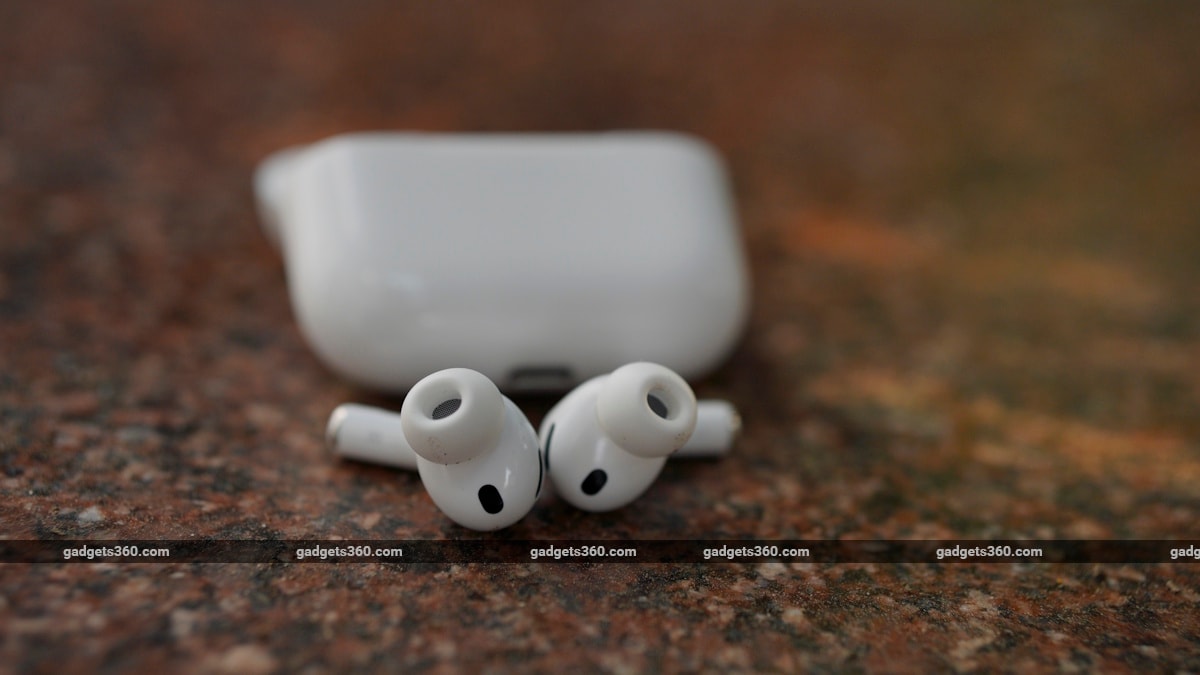 airpods pro review7 airpods-pro-3