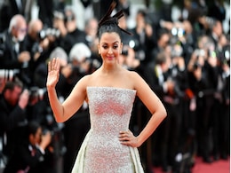 Cannes 2018: Aishwarya Rai Bachchan's Red Carpet Look Demands Your Attention Cannes 2018: Aishwarya Rai Bachchan's Red Carpet Look Demands Your Attention