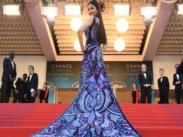 Cannes 2018: Stop. And See. Aishwarya Rai Bachchan's Dramatic Entry In Purple And Black Cannes 2018: Stop. And See. Aishwarya Rai Bachchan's Dramatic Entry In Purple And Black