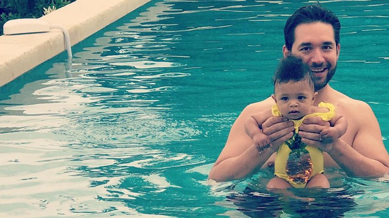 Reddit Co-Founder Pushes Hard for Paternity Leave