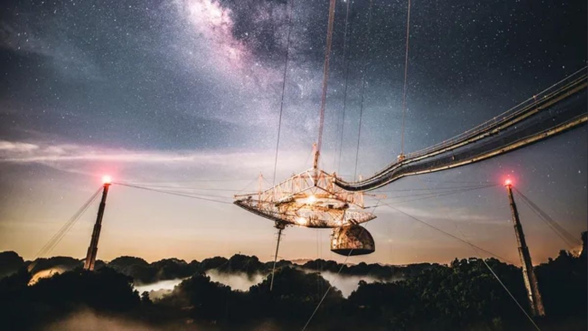 Scientists Study 100 Possible Alien Signals as Arecibo&rsquo;s Historic SETI Search Concludes