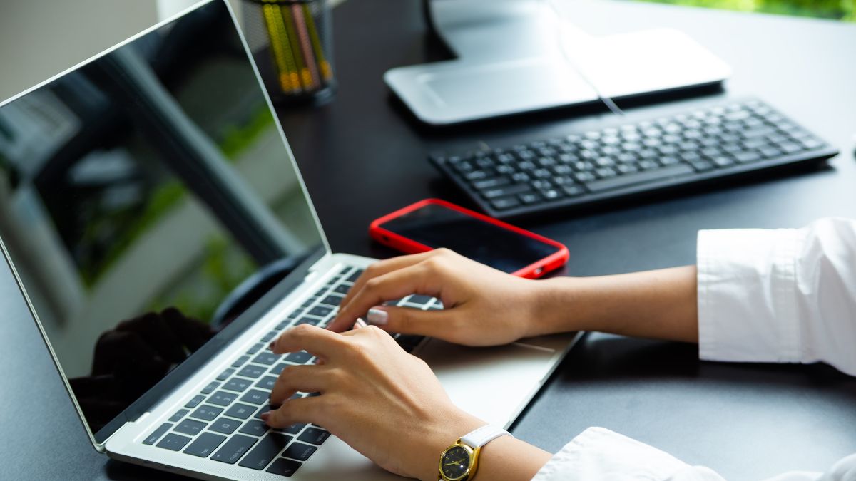 Amazon Great Republic Day Sale 2026: Best Deals on High-Performance Intel Laptops