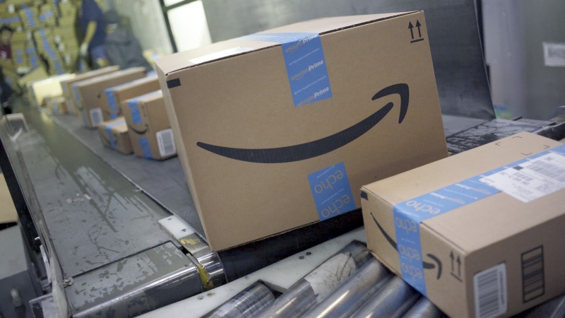 Amazon Goes Into the Holidays With Magnified Store Presence