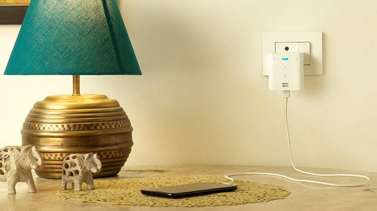 Amazon Echo Flex PlugIn Smart Speaker Launched in India at Rs. 2,999