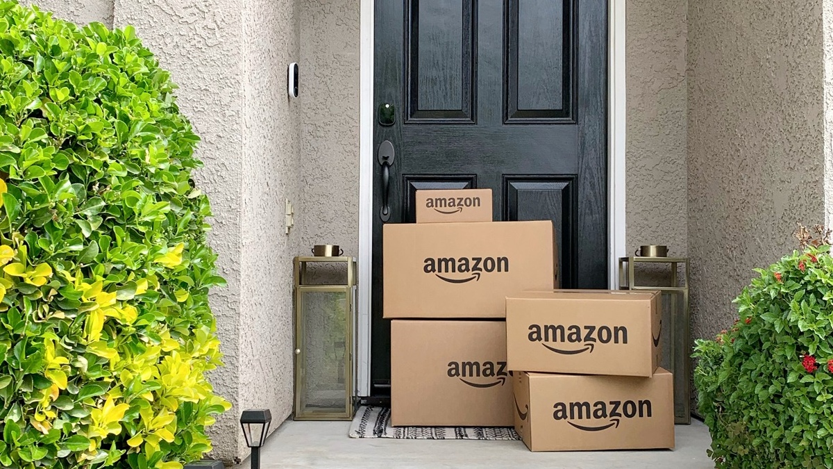 Amazon Great Indian Festival Happiness Upgrade Days: Dussehra Delights Deals on Smartphones, TVs