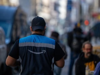 Amazon Axes 16,000 Jobs as It Pushes AI and Efficiency