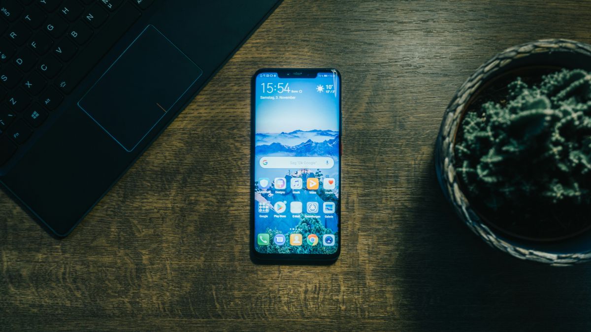 Corning Gorilla Glass Ceramic With Improved Drop Performance for Mobile Devices Launched
