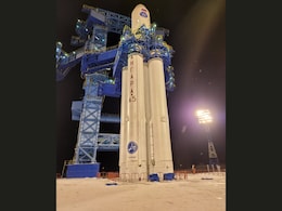 Russia Angara A5 Heavy-Lift Space Rocket Successfully Test-Launched for Second Time Russia Angara A5 Heavy-Lift Space Rocket Successfully Test-Launched for Second Time