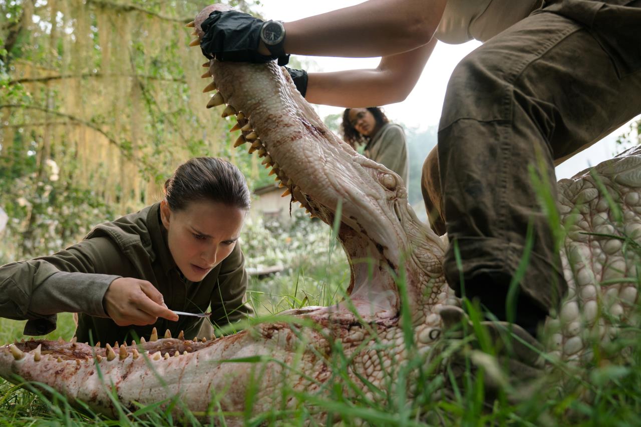 Annihilation Movie Review: Natalie Portman Sci-Fi Doesn't Come With Easy Answers