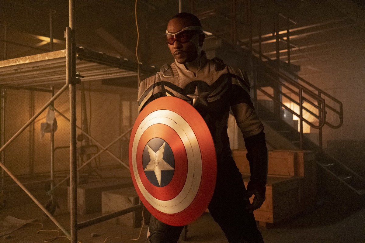 Anthony Mackie Inks New Deal to Lead Captain America 4: Reports