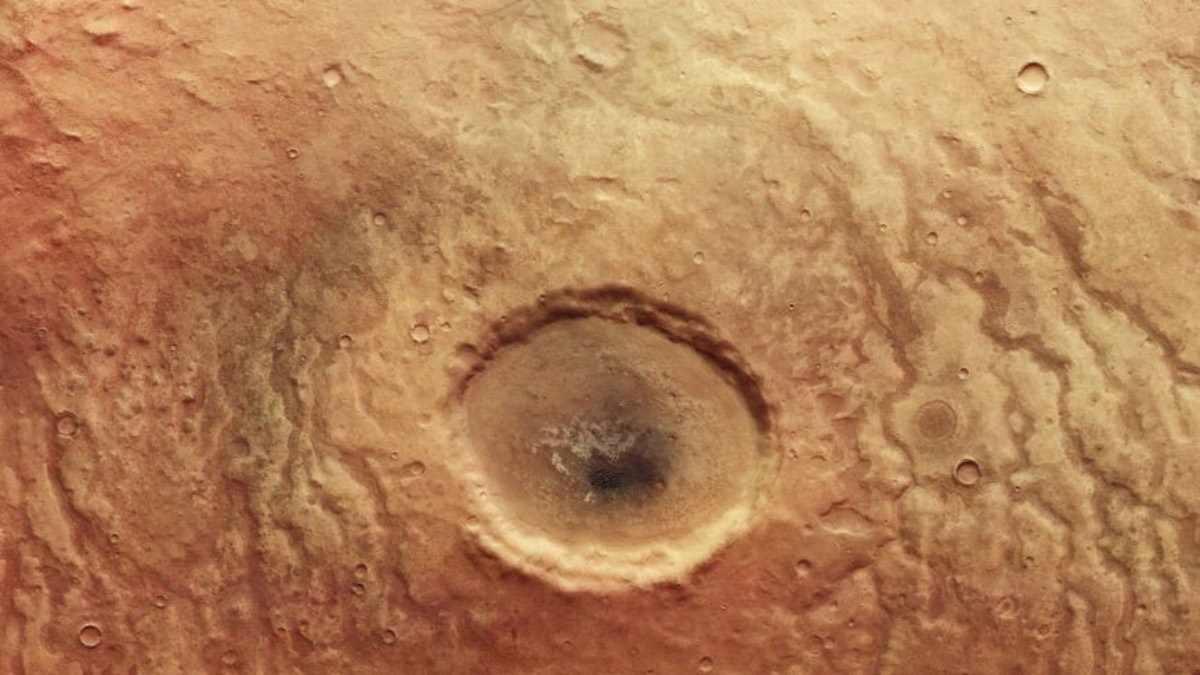 ESA's Mars Express Mission Captures Image of Crater on Red Planet, Shares Uncanny Resemblance to Human Eye