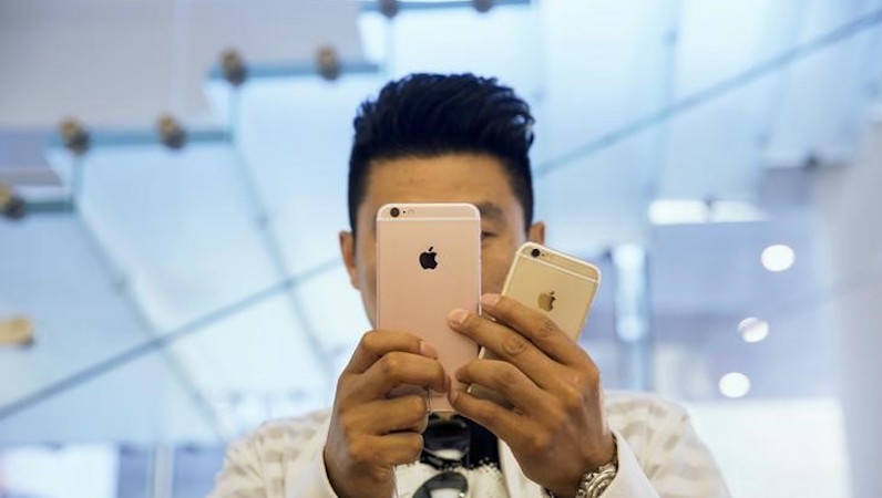 Apple Is Sued Over Unresponsive iPhone 6 Touchscreens