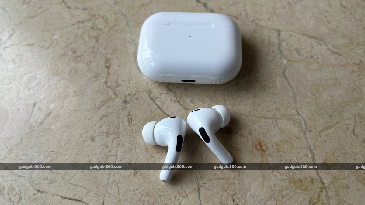 Flipkart Diwali 2025: AirPods Pro 2 Price in India Drops Under Rs. 15,000