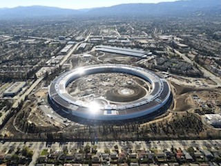 Channeling Steve Jobs, Apple Seeks Design Perfection at New &#039;Spaceship&#039; Campus