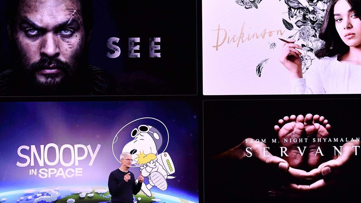 Netflix, Apple Cross Swords in Indian Streaming Market